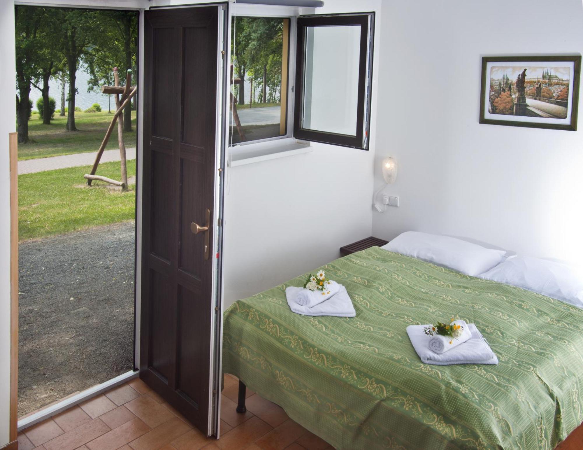 Resort Beach Nova Zivohost Křečovice Стая снимка